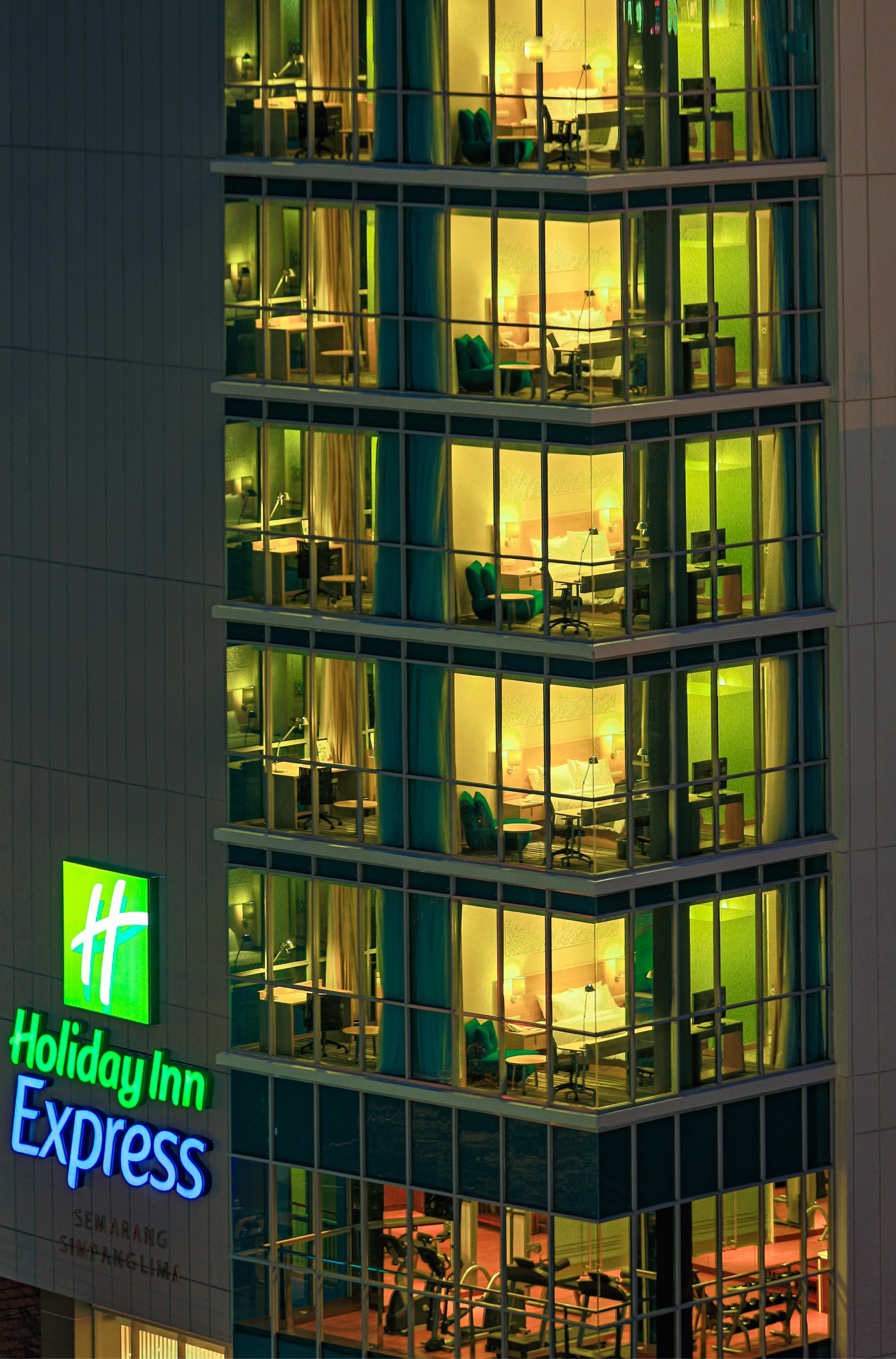Holiday Inn Express Semarang Simpang Lima By Ihg Eksteriør billede