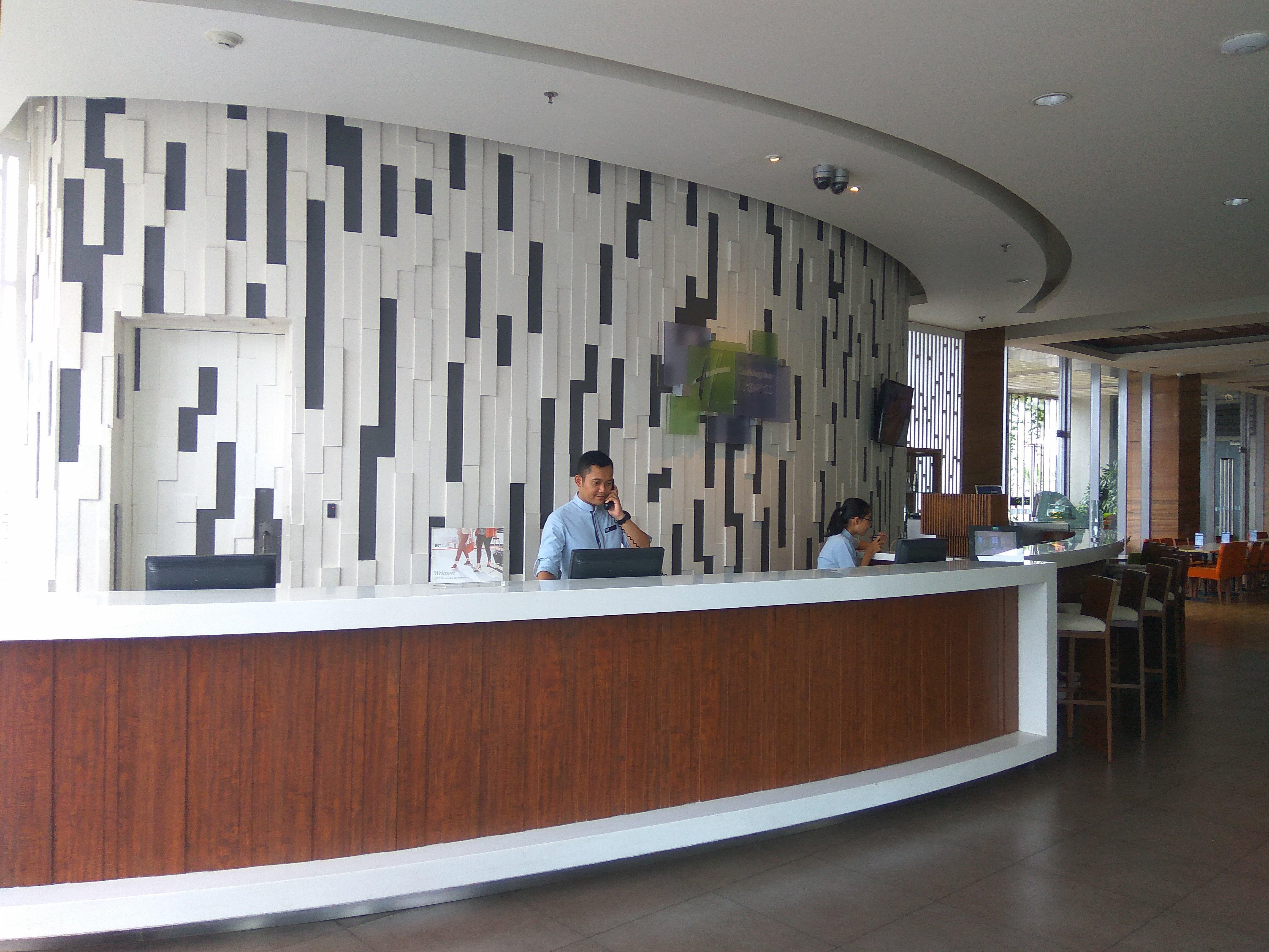 Holiday Inn Express Semarang Simpang Lima By Ihg Eksteriør billede
