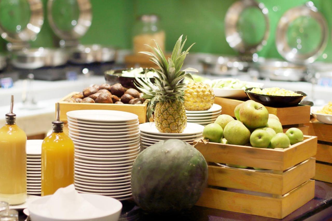 Holiday Inn Express Semarang Simpang Lima By Ihg Eksteriør billede