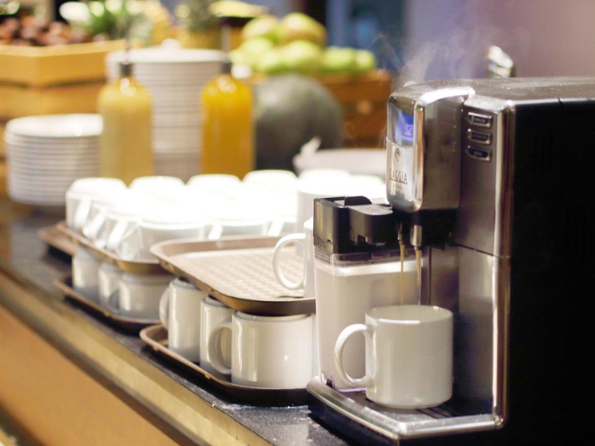 Holiday Inn Express Semarang Simpang Lima By Ihg Eksteriør billede